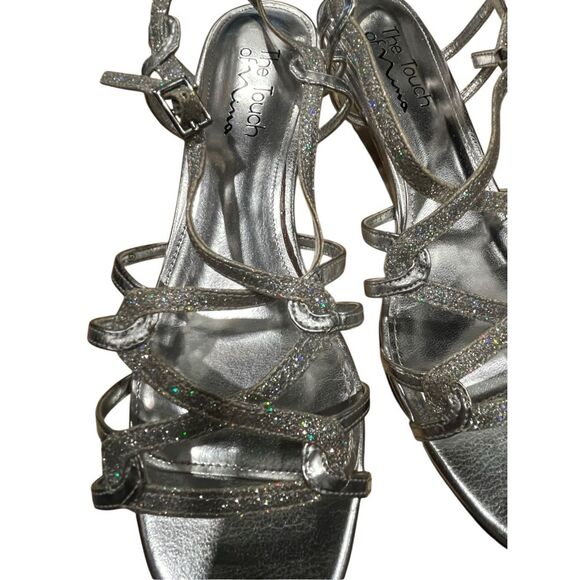 The touch of Nina dress sandals size 8M - Picture 2 of 8